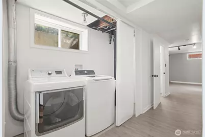 2503 S Edmunds Street, Seattle, WA 98108 - Photo 18