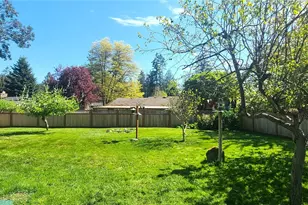 243 Dungeness Meadows, Sequim, WA 98382 - Photo 8