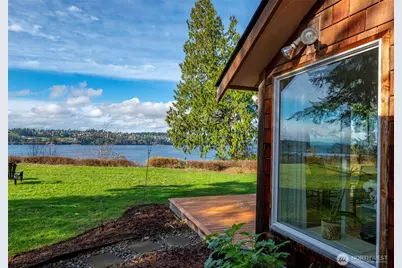 5222 East Harbor Road, Freeland, WA 98249 - Photo 6