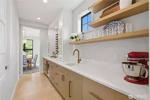 8216 23rd Ave NE, Seattle, WA 98115 - Photo 12