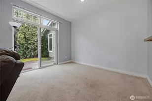 13000 Admiralty Way, Everett, WA 98204 - Photo 10