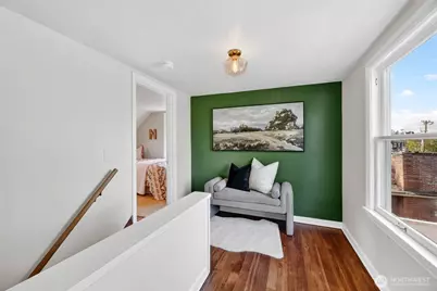 3245 45th Avenue SW, Seattle, WA 98116 - Photo 16