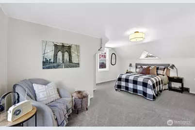 3245 45th Avenue SW, Seattle, WA 98116 - Photo 18