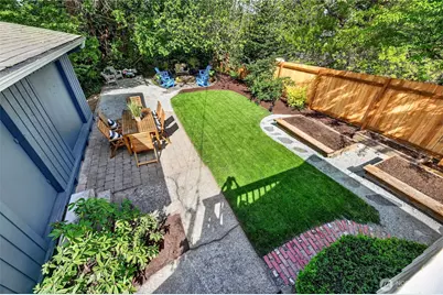3245 45th Avenue SW, Seattle, WA 98116 - Photo 12