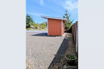 235 Marine View Drive SW SW, Ocean Shores, WA 98569 - Photo 6