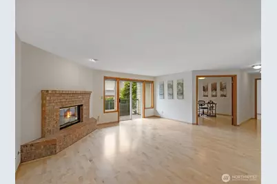 603 7th Avenue N #A204, Edmonds, WA 98020 - Photo 6