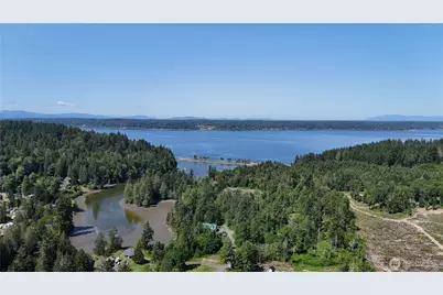 19789 Erickson Road SW, Longbranch, WA 98351 - Photo 6