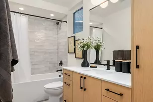 1457 22nd Ave, Seattle, WA 98122 - Photo 10