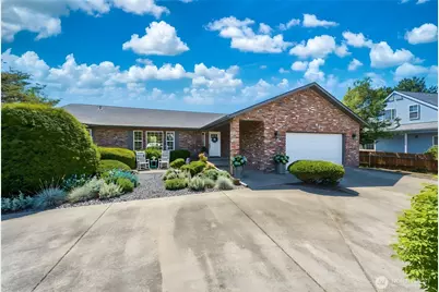 860 SE Sentry Drive, College Place, WA 99324 - Photo 2