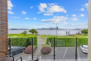 1737 Harbor Ave SW, Seattle, WA 98126 - Photo 1