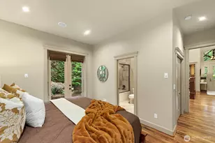 2112 104th Pl SE, Bellevue, WA 98004 - Photo 16