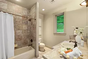 2112 104th Pl SE, Bellevue, WA 98004 - Photo 28