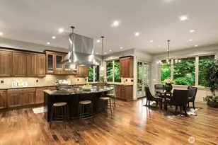 2112 104th Pl SE, Bellevue, WA 98004 - Photo 10