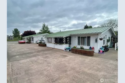 109 4th Avenue SE, Pacific, WA 98047 - Photo 4