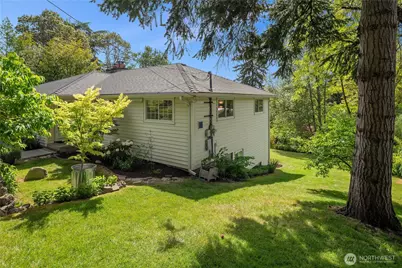 10617 21st Avenue SW, Seattle, WA 98146 - Photo 32
