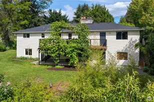 10617 21st Ave SW, Seattle, WA 98146 - Photo 2