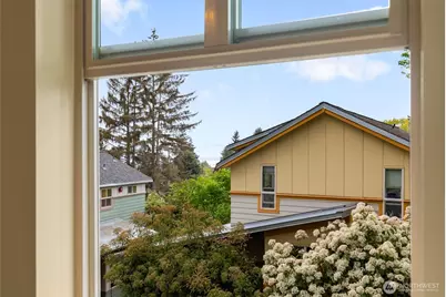 20215 15th Avenue NW #E, Shoreline, WA 98177 - Photo 30