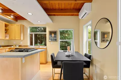 20215 15th Avenue NW #E, Shoreline, WA 98177 - Photo 12