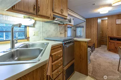 22 1 Goldrush Road, Deming, WA 98244 - Photo 32