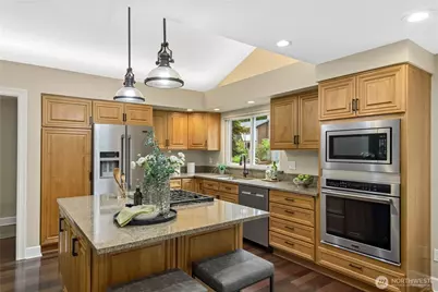 20218 108th Avenue NE, Bothell, WA 98011 - Photo 8