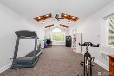 14615 205th Avenue SE, Renton, WA 98059 - Photo 22