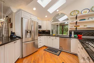 14615 205th Ave SE, Renton, WA 98059 - Photo 4