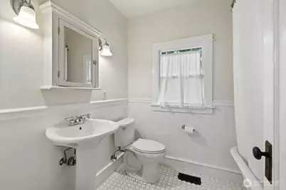 1505 Lombard Avenue, Everett, WA 98201 - Photo 20