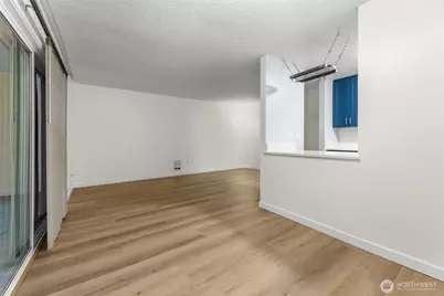 12510 NE 130th Way #B106, Kirkland, WA 98034 - Photo 6
