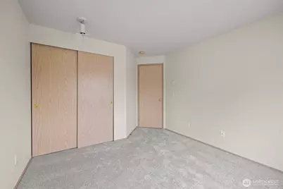 5410 S 236th Place, Kent, WA 98032 - Photo 18