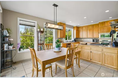 33 Zermatt Court, Camano Island, WA 98282 - Photo 14