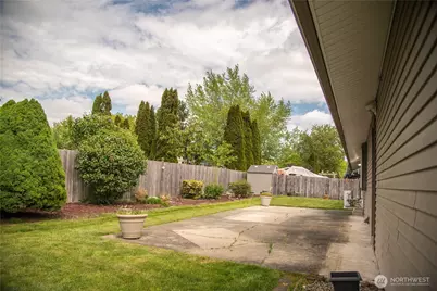125 117th Street E, Tacoma, WA 98445 - Photo 34