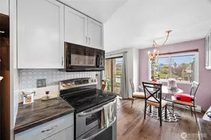 2020 Grant Ave S, Renton, WA 98055 - Photo 6