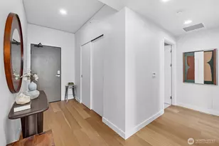 121 Stewart St, Seattle, WA 98101 - Photo 4