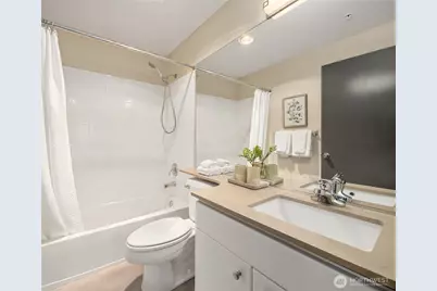 232 Belmont Avenue E #404, Seattle, WA 98102 - Photo 20