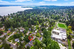 4035 NE 110th St, Seattle, WA 98125 - Photo 38