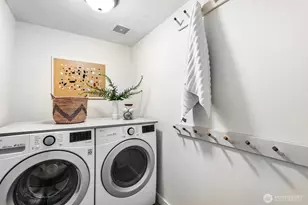 4035 NE 110th St, Seattle, WA 98125 - Photo 34
