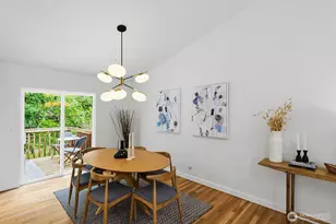 4035 NE 110th St, Seattle, WA 98125 - Photo 12