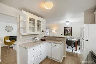 58 157th Ave SE, Bellevue, WA 98008 - Photo 10