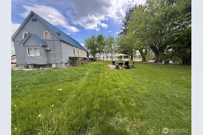 1 Orchardvale Street, Zillah, WA 98953 - Photo 6