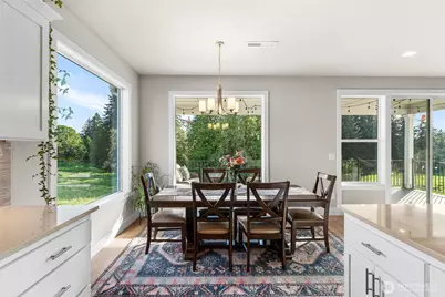 826 W Golden Eagle Avenue, La Center, WA 98629 - Photo 12