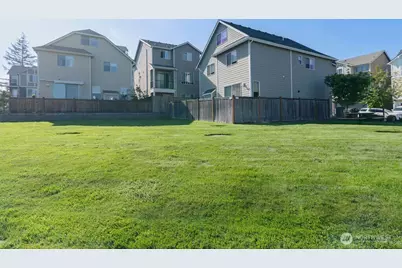 111 210th Street SW, Lynnwood, WA 98036 - Photo 20