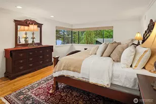 18520 NE 19th Pl, Bellevue, WA 98008 - Photo 24