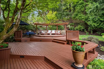 18520 NE 19th Place, Bellevue, WA 98008 - Photo 22