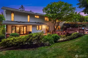 18520 NE 19th Pl, Bellevue, WA 98008 - Photo 18