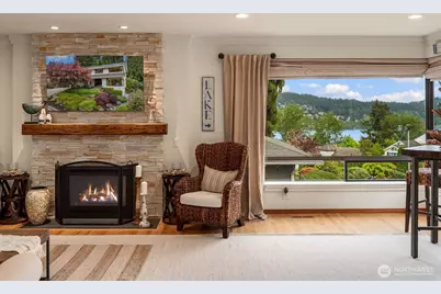 18520 NE 19th Place, Bellevue, WA 98008 - Photo 4