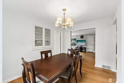 9417 44th Place NE, Seattle, WA 98115 - Photo 12