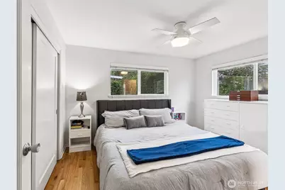 9417 44th Place NE, Seattle, WA 98115 - Photo 20
