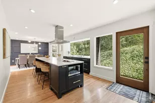 14317 SE 49th St, Bellevue, WA 98006 - Photo 18