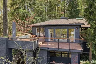 14317 SE 49th St, Bellevue, WA 98006 - Photo 2
