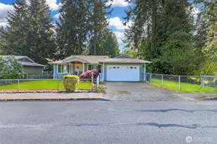 33818 35th Ave SW, Federal Way, WA 98023 - Photo 2